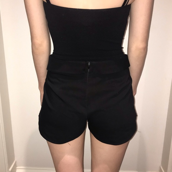 Zara ruffle mini skort - Picture 2 of 7